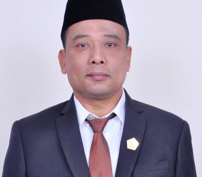 Wakil Ketua DPRD Kayan Kutuk Keras Pembongkaran Paksa Pagar Tembok Mutiara Regency
