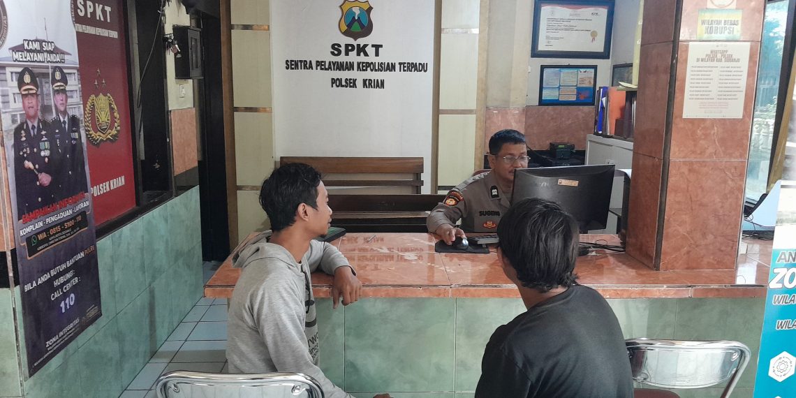 Pelayanan SPKT Polsek Krian, Warga Dilayani Cepat dan Humanis