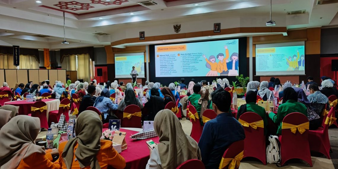 Kanwil DJP Jatim II Kukuhkan 526 Relawan Pajak Renjani