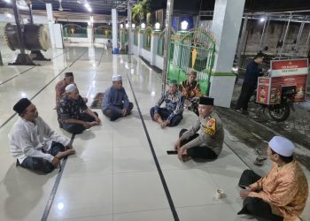 Bhabinkamtibmas Polsek Taman Sampaikan Pesan Kamtibmas Selama Ramadan