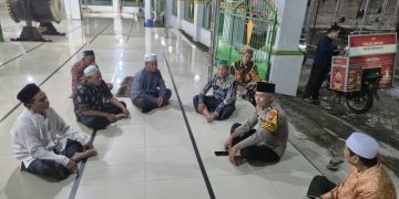 Bhabinkamtibmas Polsek Taman Sampaikan Pesan Kamtibmas Selama Ramadan