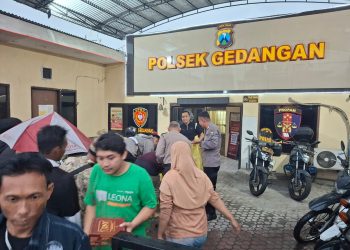Polsek Gedangan Bagi Takjil Ramadhan, Wujud Kepedulian kepada Masyarakat