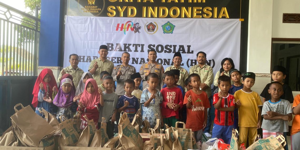Peringati HPN 2026, PWI Sidoarjo dan Kapolresta Berbagi dengan Anak Yatim