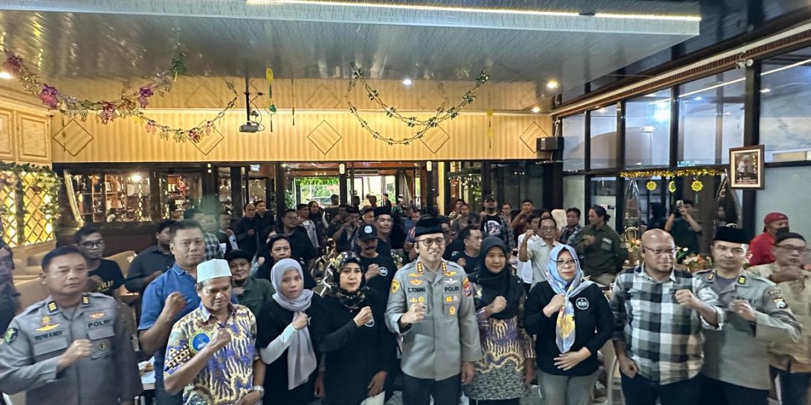 Perkuat Sinergi Jaga Kamtibmas, Polresta Sidoarjo Buka Puasa Bersama Awak Media dan Netizen