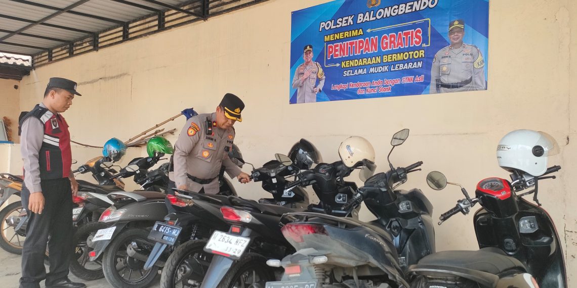 Polsek Balongbendo Terima Penitipan Kendaraan Pemudik, Warga Diimbau Mudik dengan Tenang