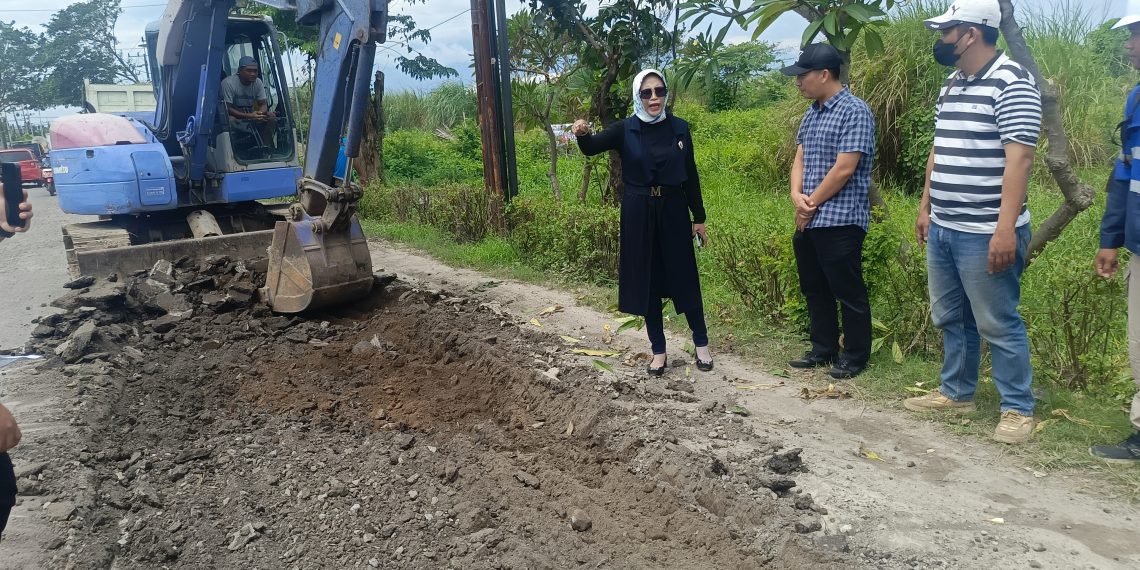 Wabup Mimik Idayana Sidak Perbaikan Jl Lingkar Timur, Dipastikan Selesai Sebelum Lebaran