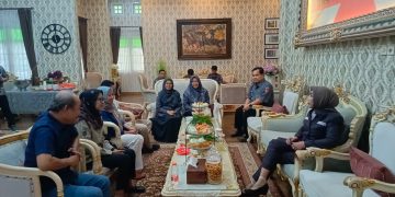 Wabup Mimik Idayana Terima Silaturahmi Halal Bihalal Komisioner Bawaslu Sidoarjo