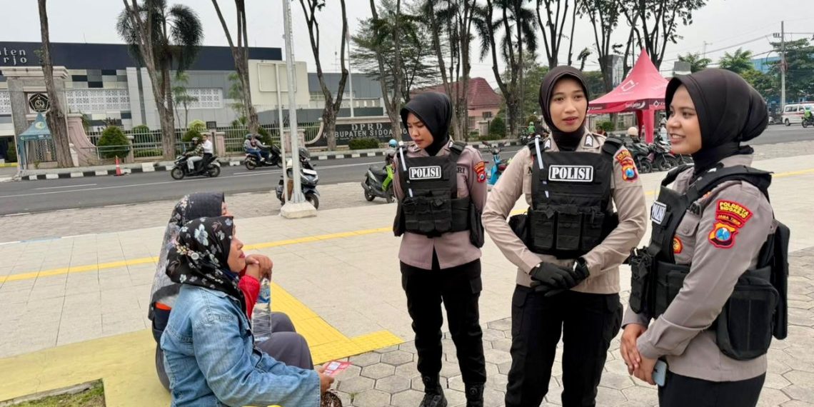 Polwan Jenggala Presisi Polresta Sidoarjo Patroli Roda Dua Jaga Kamtibmas Kota