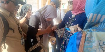 Hari Kartini, Wabup Mimik Idayana, SAP Gelar Baksos dan Serap Aspirasi di Dusun Kepetingan