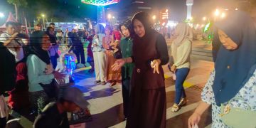 Wabup Mimik Sidak Alun-alun Sidoarjo, Usulkan UMKM Boleh Berjualan