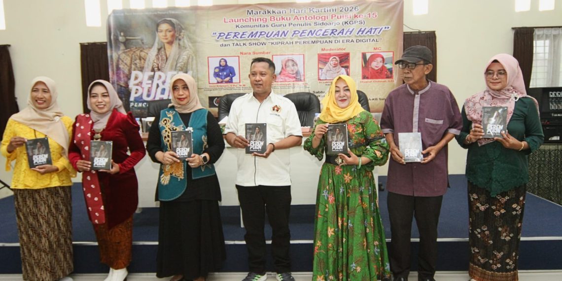 KGPS Gandeng PWI Sidoarjo Luncurkan Buku Antologi Puisi Perempuan Pencerah Hati