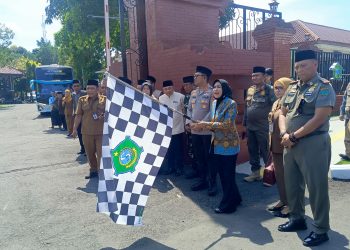 Wabup Mimik Idayana Berangkatkan Jemaah Haji Kloter 55 dan 56, Minta Doakan Pemimpin Sidoarjo Amanah