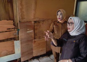 Lihat Kondisi Riil Gedung Juang 45, Wabup Mimik Inginkan Pemkab Sidoarjo Renovasi Total Seperti Aslinya