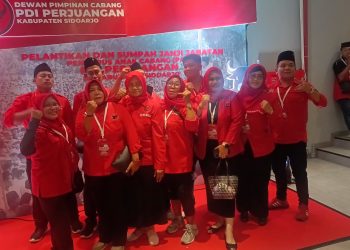 Caleg Nasdem Ismani Loncat Pagar Gabung Pengurus PAC PDIP Sukodono