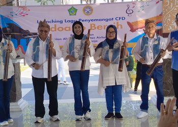 Wabup Mimik Idayana Apresiasi Alumni Unair Launching Lagu Penyemangat CFD “Sidoarjo Bersih”