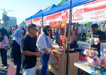 Wabup Sidoarjo Mimik Idayana Salut Koperasi Merah Putih Bantu Stan UMKM Jualan di kawasan CFD