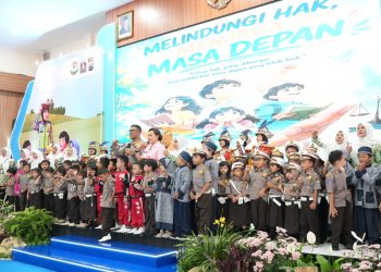 Polresta Sidoarjo Kenalkan Tugas Polisi Melalui Program Polisi Sahabat Anak