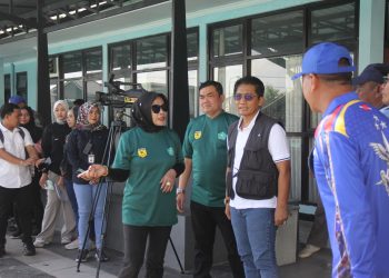 Sidak Kondisi Kolam Renang GOR Sidoarjo, Wabup Mimik Idayana Back Up Disporapar Usulkan Anggaran Perbaikan Sarana Olahraga Rp 6 Miliar