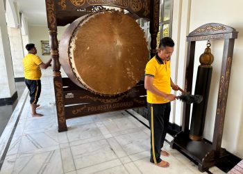 Polresta Sidoarjo Gelar Bakti Religi, Bersihkan Tempat Ibadah Jelang Hari Bhayangkara