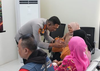 Hari Bhayangkara Ke-80, Polresta Sidoarjo Berikan Layanan Kesehatan Gratis dan Baksos Bagi Difabel