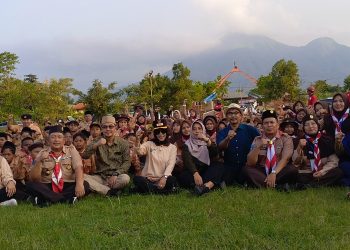 1.000 Anak Yatim Camp di Bumi Perkemahan Tanjek Wagir, Wabup Mimik Idayana Beri Motivasi Raih Cita-Cita Tinggi