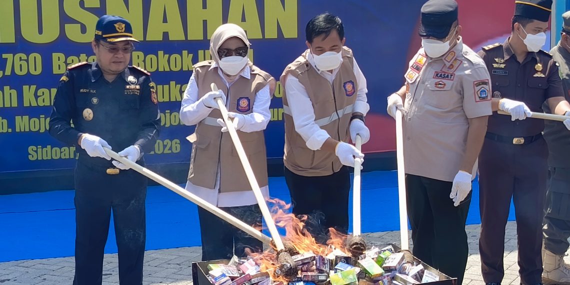 Razia Rokok Ilegal Cuma Sasar Pedagang Eceran, Wabup Mimik Kecewa Produsen Malah Aman