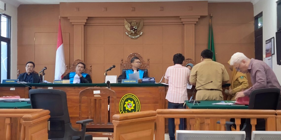 Serahkan Bukti Asli Lengkap, Penggugat Warga Mutiara Regency Yakin Menang Gugatan PTUN Lawan Tergugat Bupati Subandi