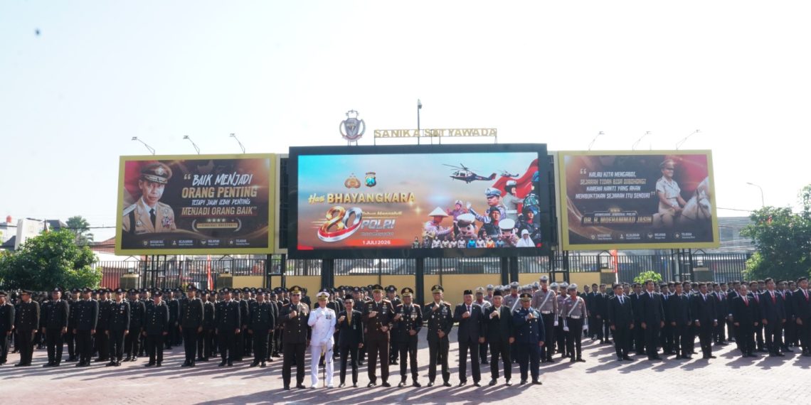 Upacara Hari Bhayangkara ke-80, Polresta Sidoarjo Teguhkan Komitmen Melayani Masyarakat