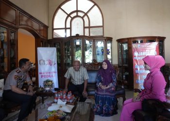Anjangsana Hari Bhayangkara ke-80, Kapolresta Sidoarjo Pererat Silaturahmi dengan Purnawirawan Polri