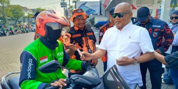 Ringankan Beban Masyarakat, MPC Pemuda Pancasila Sidoarjo Gelar Jumat Berkah Bagi BBM Pertamax Gratis