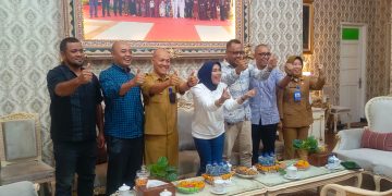 Wabup﻿ Mimik Idayana﻿﻿﻿: Pemkab Sidoarjo Jalin Sinergi dan Kolaborasi Pegiat Lingkungan Tangani Sampah