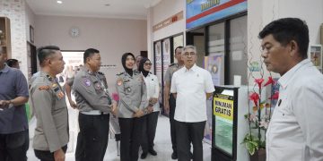 Tim Stamarena Polri Gelar Asistensi Pelayanan Publik di Polresta Sidoarjo