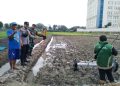 Bhabinkamtibmas Ketegan Kawal Tanam Padi Modern, Dukung Ketahanan Pangan Nasional