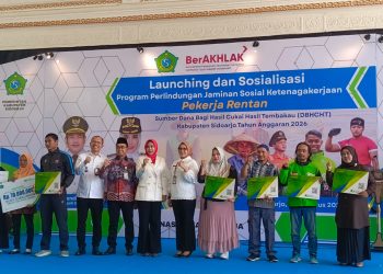 Wabup Mimik Launching Program Jaminan Sosial Ketenagakerjaan  42.210 Pekerja Rentan