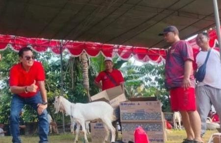 Warga RT 07 RW 2 Desa Cangkring Krembung Gelar Jalan Sehat Hadiah Kambing