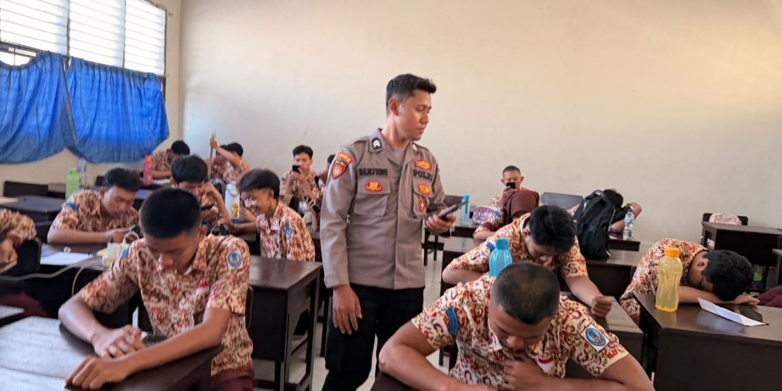 Polresta Sidoarjo Edukasi Pelajar tentang AI dan Bijak Medsos