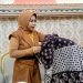 Wabup Mimik Idayana Promosikan Produk Tas Kulit dan Batik Khas Sidoarjo Kian Mendunia