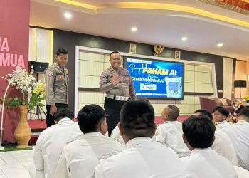 Polresta Berikan Edukasi Dasar AI kepada Siswa SMAN 2 Sidoarjo