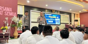 Polresta Berikan Edukasi Dasar AI kepada Siswa SMAN 2 Sidoarjo