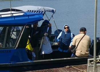 Lihat Langsung Hiu Tutul, Wabup Mimik Idayana Siap Kembangkan Potensi Wisata Bahari Baru Jabon