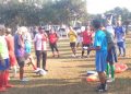 Rayakan HUT RI ke-81, Tim JOS Tanding Sepakbola dan Bagi Hadiah