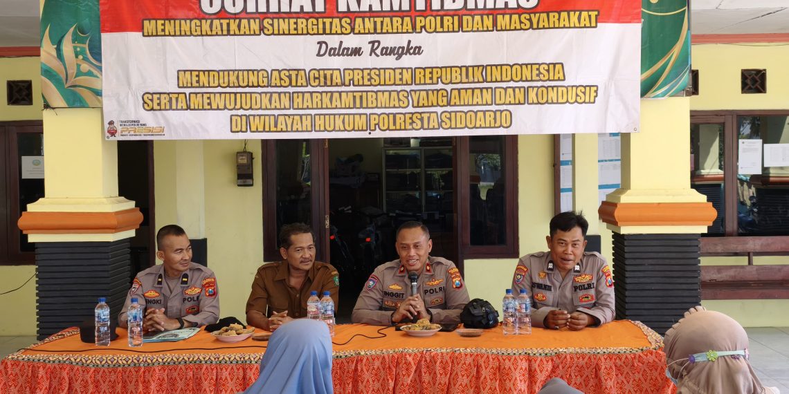 Curhat Kamtibmas di Desa Prambon, Polresta Sidoarjo Ajak Warga Jaga Situasi Kondusif