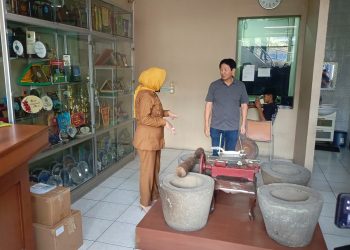 Gercep Keluhan Warga Rusunawa Pucang Polusi Pabrik, Wabup﻿ Mimik﻿ Datangi Langsung PT Sekar Laut