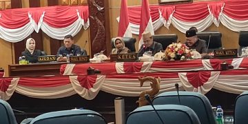 Wabup﻿ Mimik﻿ Idayana Hadiri Rapat Paripurna DPRD Sidoarjo Bahas Dua Raperda
