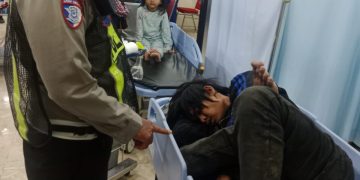 Gerak Cepat Polsek Buduran Tangani Laka Lantas, Evakuasi Korban ke Rumah Sakit