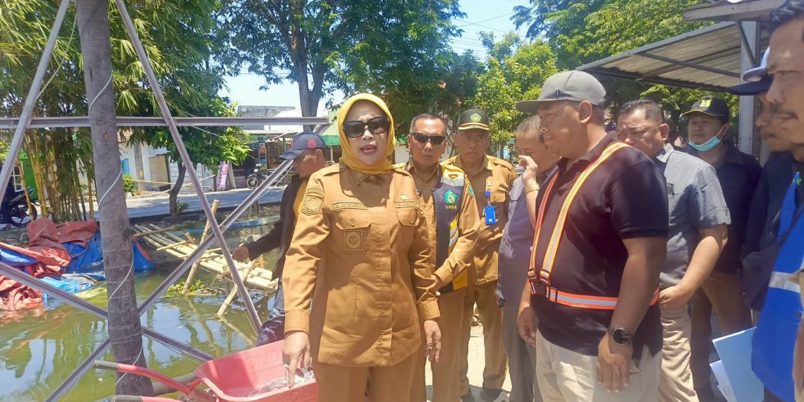 Sidak Pembangunan Jembatan Candinegoro Rp 1,4 M Progres Baru 14 Persen , Wabup﻿ Mimik﻿﻿﻿ Minta Kontraktor Diblacklist