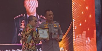Kapolresta Sidoarjo Raih Penghargaan Transparan Kelola SPPG Dukung MBG
