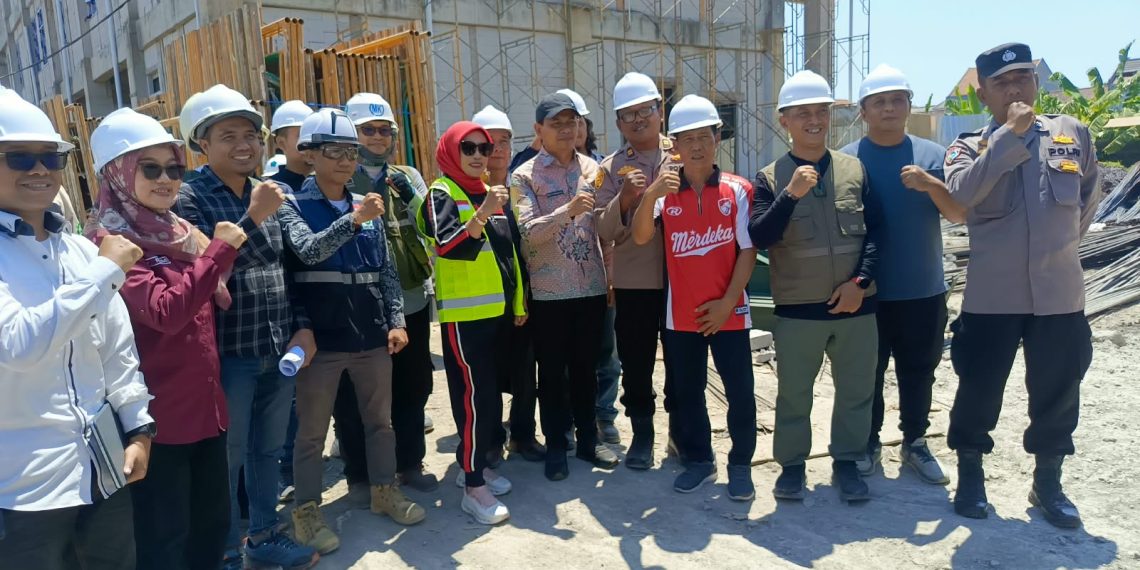 Sidak Proyek RSUD Sedati, Wabup Mimik Idayana Apresiasi Progres Lampaui Target