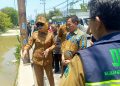 Terima Aduan Bau Limbah Pabrik, Wabup Mimik Idayana Gercep Sidak Sungai Tercemar