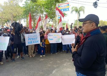 11 Tahun Urus Sertifikat Tanah Tak Selesai, Ratusan Warga Desa Pranti Geruduk BPN Sidoarjo